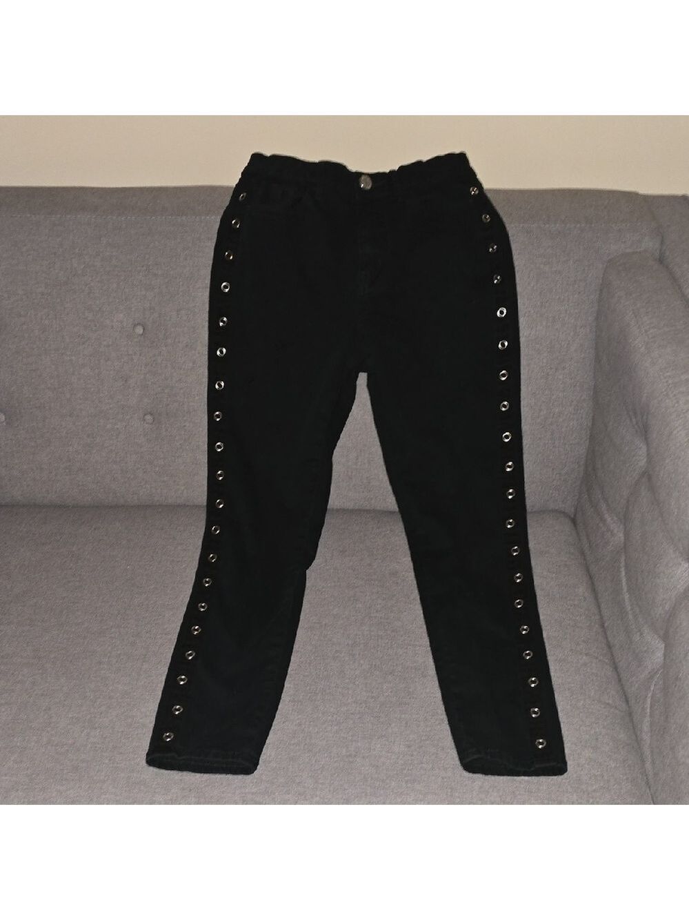 BDG Jeans Womens Size 2 Size 26 Black Twig High-rise Cropped Eyelet Accents Crop